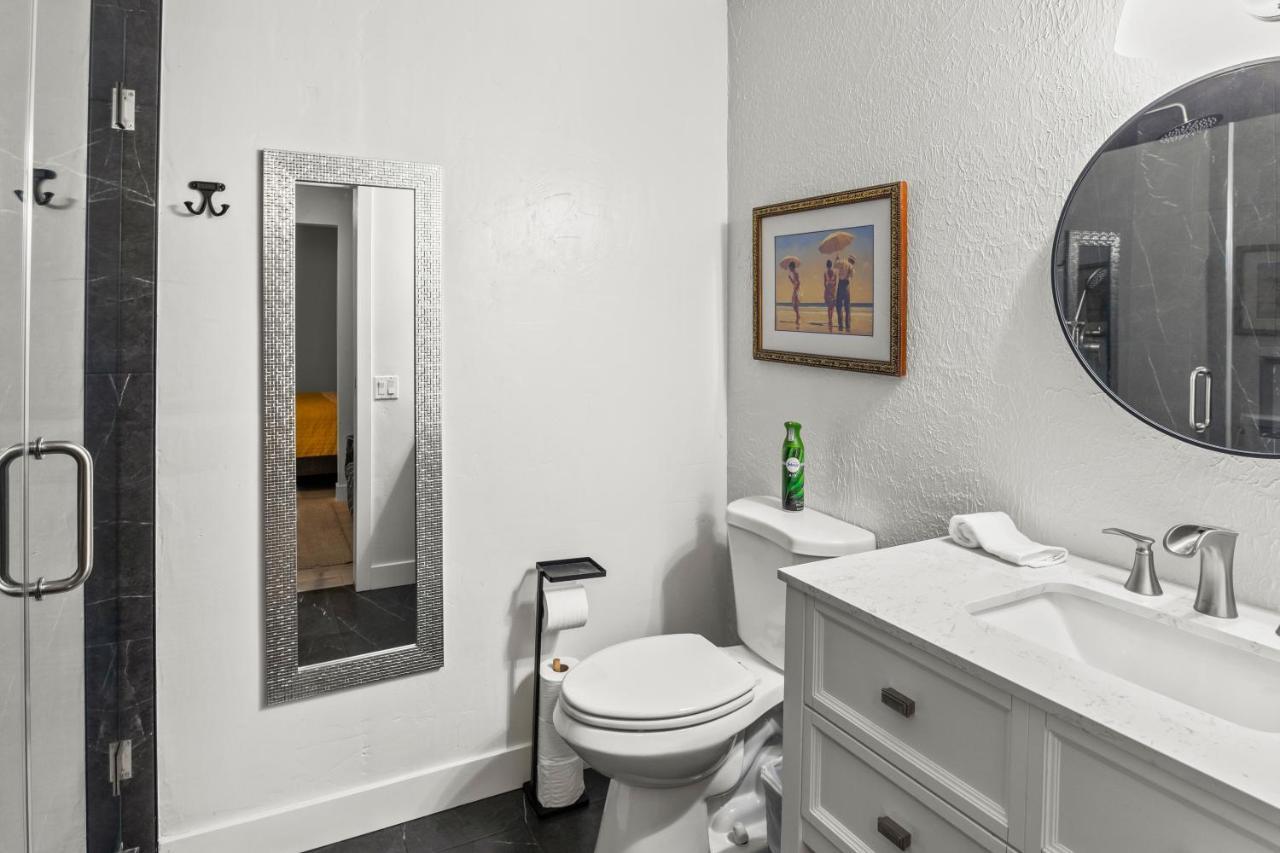 Mile To Beach! Private, Family & Pet Friendly Oasis! Pool Table & Hot Tub! Oceanside Buitenkant foto