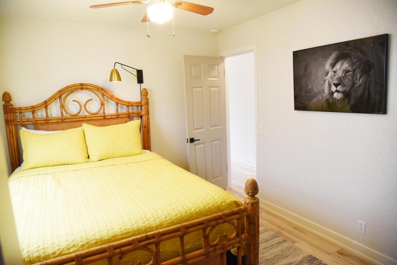 Mile To Beach! Private, Family & Pet Friendly Oasis! Pool Table & Hot Tub! Oceanside Buitenkant foto
